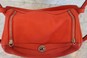 HERMES／エルメス リンディ30 ヴォースイフト カプシーヌ T刻印 ショルダーバッグ 700020033