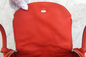 HERMES／エルメス リンディ30 ヴォースイフト カプシーヌ T刻印 ショルダーバッグ 700020033
