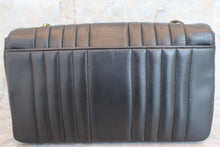 Load image into Gallery viewer, CHANEL Mademoiselle chain shoulder bag Lambskin Black/Gold hadware Shoulder bag 600050190

