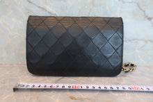 画像をギャラリービューアに読み込む, CHANEL/シャネル マトラッセプッシュロックチェーンショルダーバッグ ラムスキン ブラック/ゴールド金具 ショルダーバッグ 800080169
