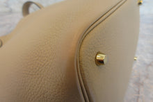 Load image into Gallery viewer, HERMES PICOTIN LOCK MM Clemence leather Trench Y Engraving Hand bag 700020070
