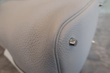 画像をギャラリービューアに読み込む, HERMES／エルメス ピコタンロックカザックＭＭ トリヨンクレマンス ホワイト/パールグレー □P刻印 ハンドバッグ 800010096
