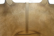 Load image into Gallery viewer, HERMES PICOTIN LOCK MM Clemence leather Trench Y Engraving Hand bag 700020070
