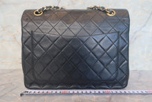 Load image into Gallery viewer, CHANEL Matelasse double flap double chain shoulder bag LambskinBlack/Gold hadware Shoulder bag 700120091
