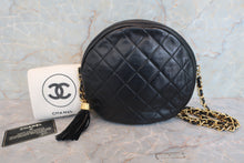 将图片加载到图库查看器，CHANEL/香奈儿 CF 流苏 链条 肩背包 羊皮 Black/Gold hadware(黑色/金色金属) 肩背包 600070084
