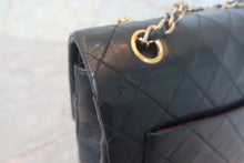 Load image into Gallery viewer, CHANEL Matelasse double flap double chain shoulder bag LambskinBlack/Gold hadware Shoulder bag 700120091

