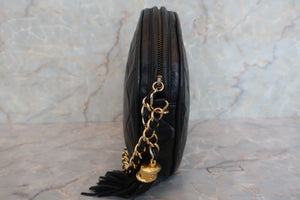 CHANEL Matelasse fringe chain shoulder bag Lambskin Black/Gold hadware Shoulder bag 600070084