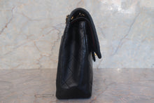 Load image into Gallery viewer, CHANEL Matelasse double flap double chain shoulder bag LambskinBlack/Gold hadware Shoulder bag 700120091
