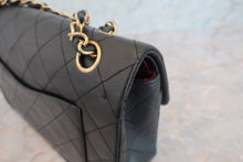 画像をギャラリービューアに読み込む, CHANEL/シャネル マトラッセＷフラップチェーンショルダーバッグ ラムスキン ブラック/ゴールド金具 ショルダーバッグ 700070133
