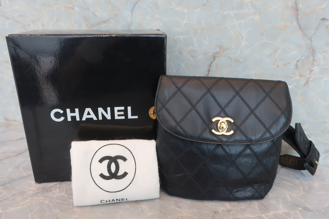 CHANEL Vicolore waist bag Lambskin Black/Gold hadware Waist bag 600070080