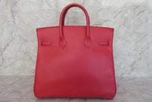 Load image into Gallery viewer, HERMES HAUT A COURROIRE 32 Graine Couchevel leather Rouge vif □D Engraving Hand bag 700020142
