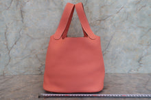 Load image into Gallery viewer, HERMES PICOTIN LOCK MM Clemence leather Crevette □Q Engraving Hand bag 700090199
