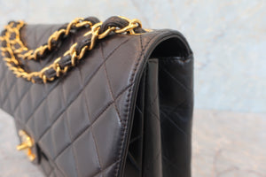 CHANEL Medium Matelasse single flap chain shoulder bag Lambskin Black/Gold hadware Shoulder bag 600060034