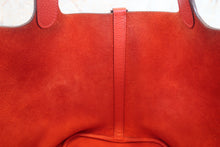 画像をギャラリービューアに読み込む, HERMES／エルメス ピコタンロックＭＭ トリヨンクレマンス ルージュピヴォワンヌ R刻印 ハンドバッグ 800020237
