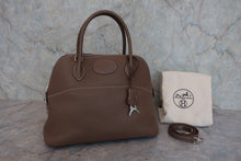 Load image into Gallery viewer, HERMES／BOLIDE 31 Clemence leather Etoupe gray □R Engraving Shoulder bag 800020263
