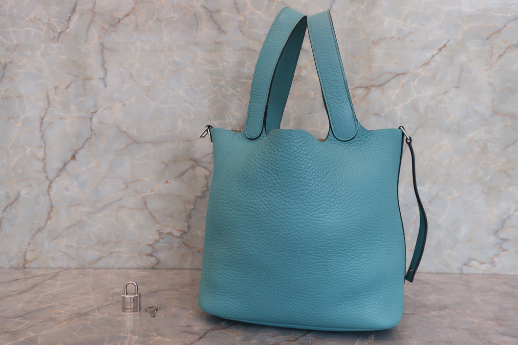 HERMES／エルメス ピコタンロックＭＭ トリヨンクレマンス ブルーアトール T刻印 ハンドバッグ 700090195