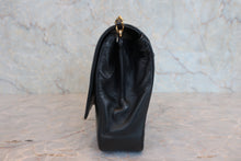 将图片加载到图库查看器，CHANEL/香奈儿 CF 链条包 羊皮 Black/Gold hadware(黑色/金色金属) 肩背包 800040026
