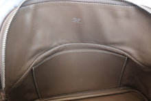 Load image into Gallery viewer, HERMES／BOLIDE 31 Clemence leather Etoupe gray □R Engraving Shoulder bag 800020263
