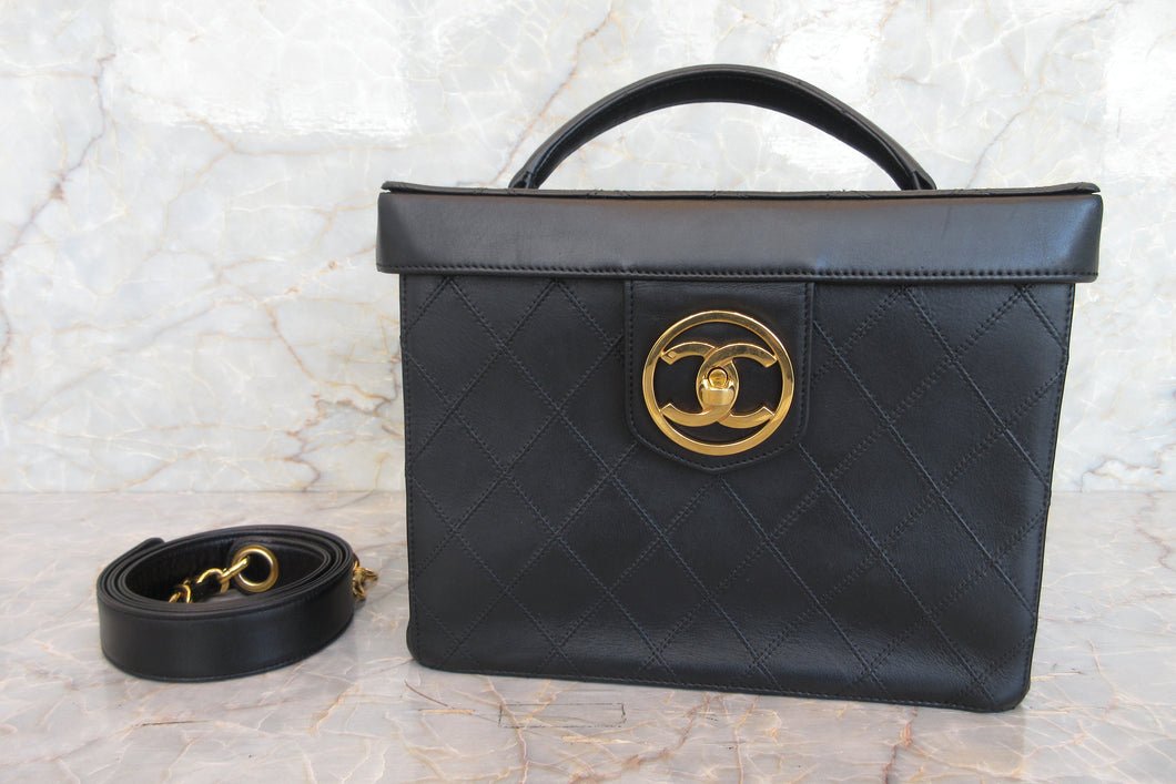 CHANEL/シャネル ビコローレバニティ ラムスキン ブラック/ゴールド金具 バニティ 700040114