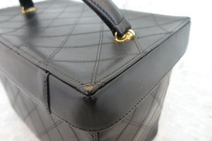 CHANEL/シャネル ビコローレバニティ ラムスキン ブラック/ゴールド金具 バニティ 700040114