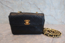 Load image into Gallery viewer, CHANEL Mini Matelasse chain shoulder bag Lambskin Black/Gold hadware Shoulder bag 800050152
