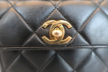 将图片加载到图库查看器，CHANEL/香奈儿 CF 链条 背包 羊皮 Black/Gold hadware(黑色/金色金属) 背包 600070098
