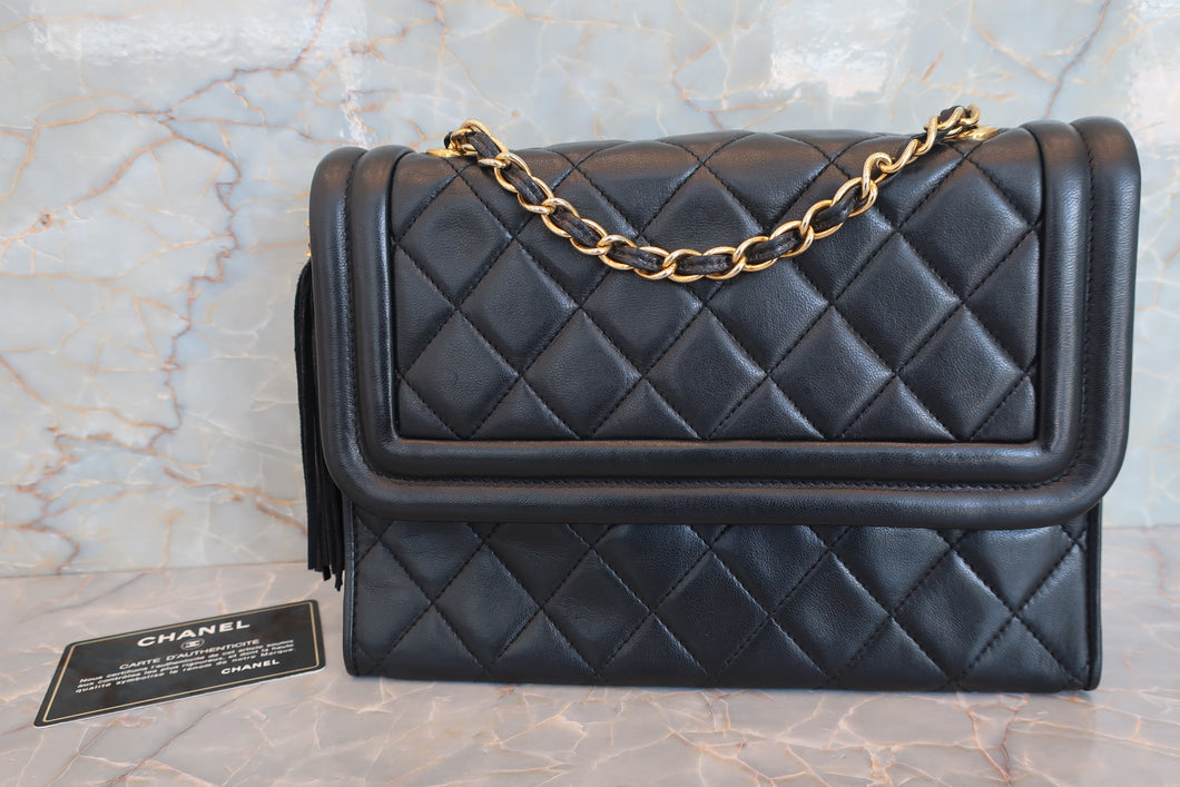 CHANEL/シャネル マトラッセフリンジチェーンショルダーバッグ ラムスキン ブラック/ゴールド金具 ショルダーバッグ 700070134