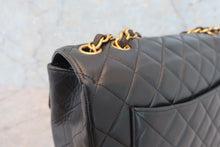 将图片加载到图库查看器，CHANEL/香奈儿 中号CF 单盖包 链条包 羊皮 Black/Gold hadware(黑色/金色金属) 肩背包 600070065
