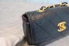 Load image into Gallery viewer, CHANEL Mini Matelasse chain shoulder bag Lambskin Black/Gold hadware Shoulder bag 800050152
