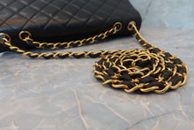 将图片加载到图库查看器，CHANEL/香奈儿 中号CF 单盖包 链条包 羊皮 Black/Gold hadware(黑色/金色金属) 肩背包 600070065
