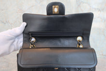 Load image into Gallery viewer, CHANEL Matelasse double flap double chain shoulder bag Lambskin Black/Gold hadware Shoulder bag 800070030
