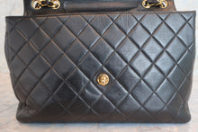 将图片加载到图库查看器，CHANEL/香奈儿 中号CF 单盖包 链条包 羊皮 Black/Gold hadware(黑色/金色金属) 肩背包 600070065
