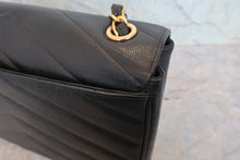 画像をギャラリービューアに読み込む, CHANEL/シャネル Vステッチチェーンショルダーバッグ キャビアスキン ブラック/ゴールド金具 ショルダーバッグ 800020273
