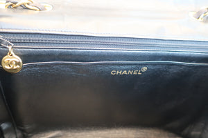 CHANEL/シャネル 中マトラッセシングルフラップチェーンショルダーバッグ ラムスキン ブラック/ゴールド金具 ショルダーバッグ 600070065