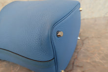 画像をギャラリービューアに読み込む, HERMES／エルメス ピコタンロックタッチＰＭ トリヨンクレマンス/ヴォースイフト ブルーパラダイス T刻印 ハンドバッグ 700100239
