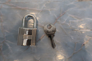 HERMES／エルメス ピコタンロックPM トリヨンクレマンス バンブー □R刻印 ハンドバッグ 700080180