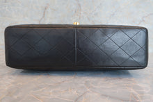 将图片加载到图库查看器，CHANEL/香奈儿 中号CF 单盖包 链条包 羊皮 Black/Gold hadware(黑色/金色金属) 肩背包 6000700069
