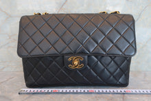 画像をギャラリービューアに読み込む, CHANEL/シャネル 中マトラッセシングルフラップチェーンショルダーバッグ ラムスキン ブラック/ゴールド金具 ショルダーバッグ 700070111
