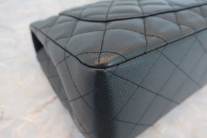 CHANEL Medium Matelasse Single flap chain shoulder bag Caviar skin Black/Gold hadware Shoulder bag 600060029
