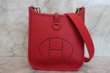 Load image into Gallery viewer, HERMES  EVELYNE TPM Clemence leather Vermillon Z Engraving Shoulder bag 700080179
