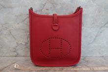 Load image into Gallery viewer, HERMES  EVELYNE TPM Clemence leather Vermillon Z Engraving Shoulder bag 700080179

