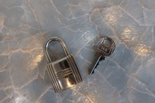 画像をギャラリービューアに読み込む, HERMES／エルメス ピコタンロックＰＭ トリヨンクレマンス ルージュカザック □Q刻印 ハンドバッグ 800010039
