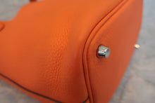 画像をギャラリービューアに読み込む, HERMES／エルメス ピコタンロックＰＭ トリヨンクレマンス オレンジポピー A刻印 ハンドバッグ 800010088
