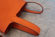 画像をギャラリービューアに読み込む, HERMES／エルメス ピコタンロックＰＭ トリヨンクレマンス オレンジポピー A刻印 ハンドバッグ 800010088

