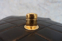 將圖片載入圖庫檢視器 CHANEL/シャネル 中マトラッセシングルフラップWチェーンショルダーバッグ ラムスキン ブラック/ゴールド金具 ショルダーバッグ 800020177
