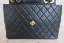 將圖片載入圖庫檢視器 CHANEL/シャネル 中マトラッセシングルフラップWチェーンショルダーバッグ ラムスキン ブラック/ゴールド金具 ショルダーバッグ 800020177
