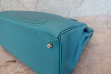 画像をギャラリービューアに読み込む, HERMES／エルメス ケリー35 ギリーズ トゴ/ヴォースイフト ターコイズ T刻印 ショルダーバッグ 700100241
