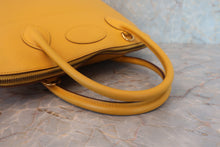将图片加载到图库查看器，HERMES BOLIDE 35 Graine Couchevel leather Jaune □A刻印 Shoulder bag 800020121

