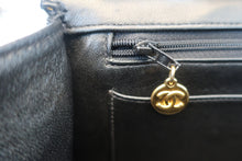 將圖片載入圖庫檢視器 CHANEL/シャネル 中マトラッセシングルフラップWチェーンショルダーバッグ ラムスキン ブラック/ゴールド金具 ショルダーバッグ 800020177
