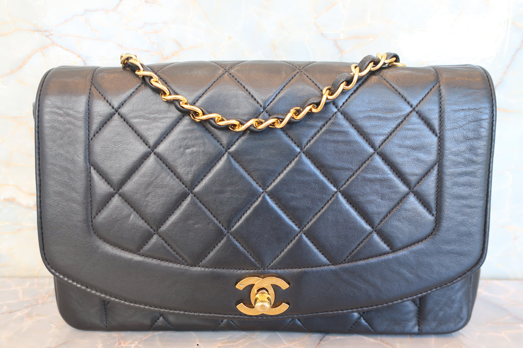 CHANEL/シャネル ダイアナマトラッセチェーンショルダーバッグ ラムスキン ブラック/ゴールド金具 ショルダーバッグ 700090232